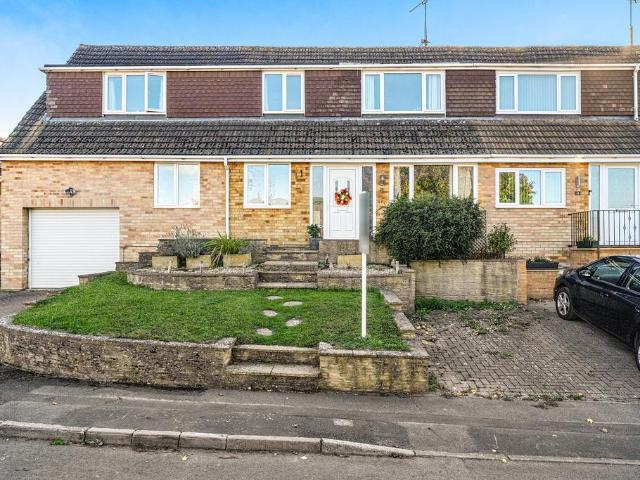 House for sale in Blunsdon, Broad Blunsdon