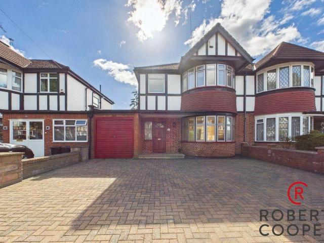 House for sale in Eastcote, Greater London
