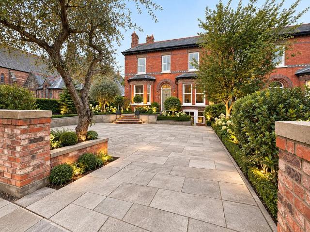 House for sale in Crosby, Sefton