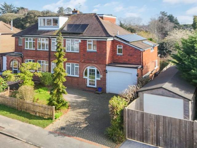 House for sale in World's End, Perryfields