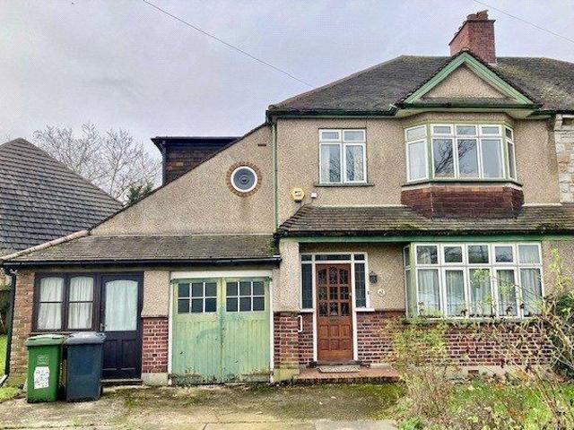House for sale in London Borough of Lewisham, Greater London