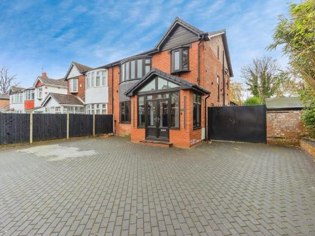 House for sale in Whalley Range, Manchester