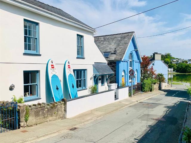 House for sale in Porthmadog, Borth-y-gest