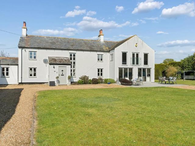 House for sale in Bedfordshire
