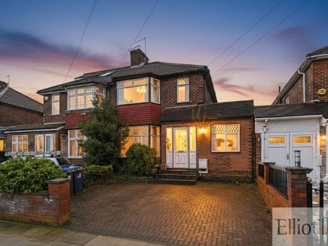 House for sale in London Borough of Ealing, Greater London