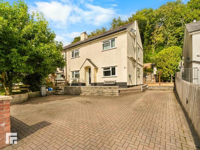 House for sale in Falcon Lodge, Wales