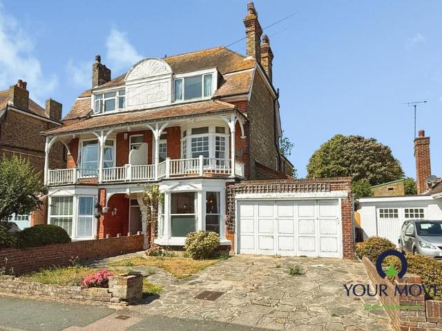 House for sale in Upton, Acol