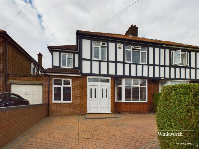 House for sale in Kingsbury, Greater London