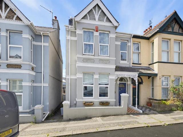 House for sale in Mount Wise