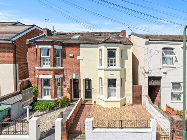 House for sale in St James, Sandown Park