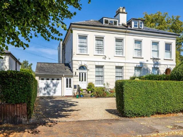 House for sale in Ewens Farm, Golden Valley