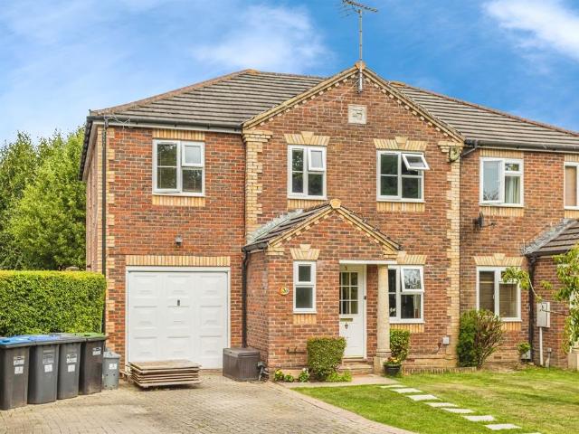 House for sale in Goddards' Green, Perryfields