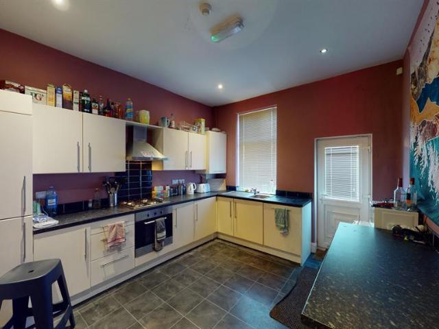 House for sale in Saint George's, South Yorkshire