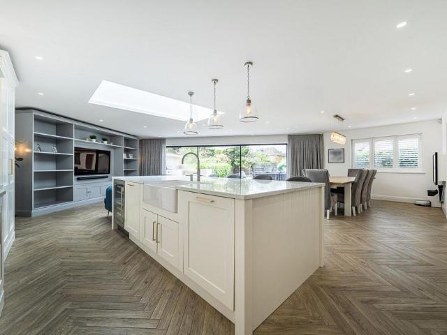 House for sale in Gidea Park, Greater London