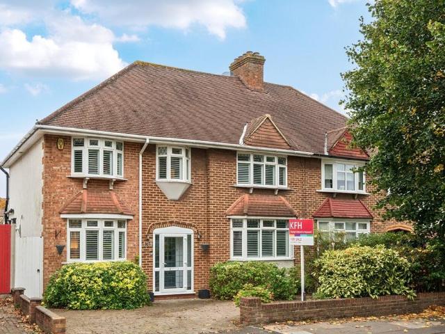 House for sale in Hayes, Greater London