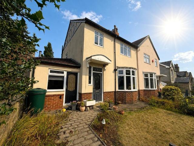 House for sale in Beaumont Park, Armitage Bridge