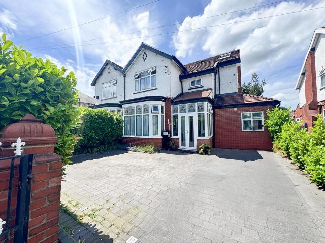 House for sale in Georgia, Greater Manchester