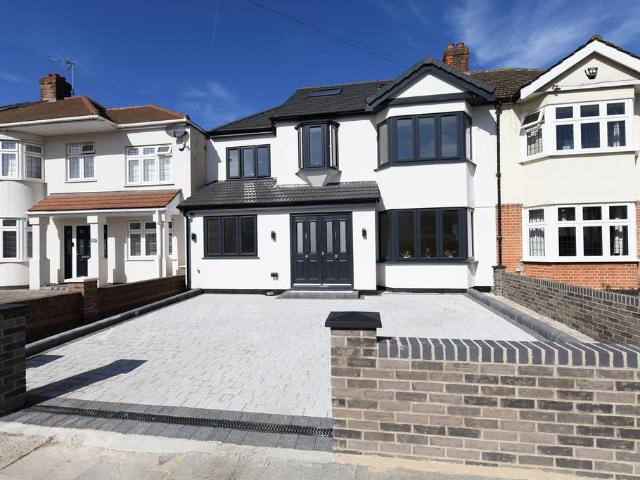 House for sale in Corbets Tey, Greater London