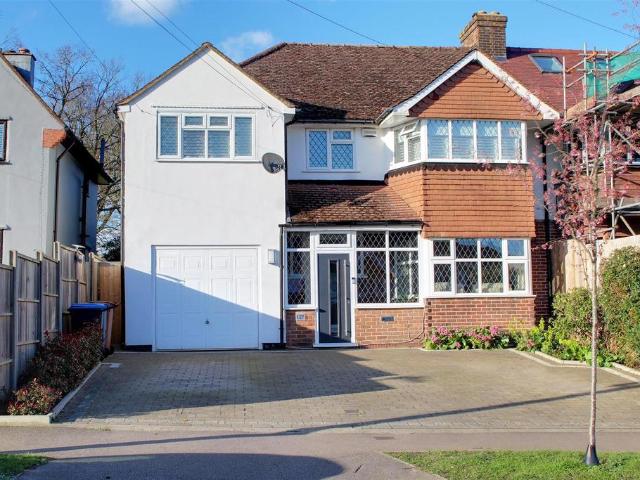 House for sale in Fretherne, Hertfordshire