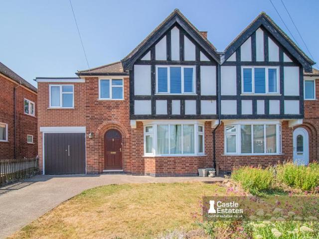 House for sale in Attenborough, East Midlands