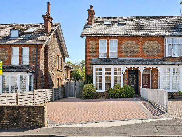 House for sale in World's End, Perryfields