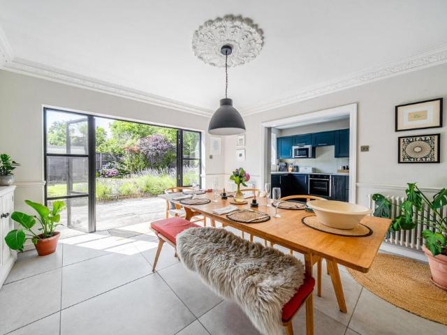 House for sale in Kingston Vale, Greater London