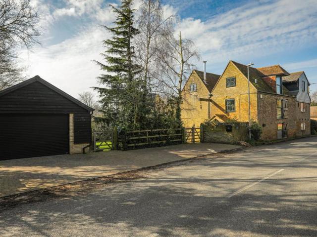 House for sale in Monkton, Acol