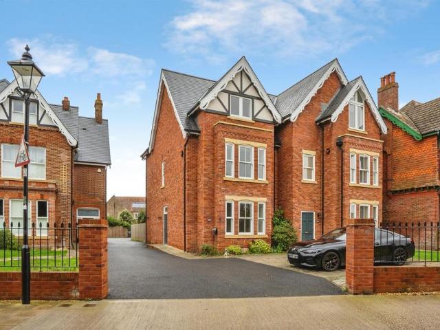 House for sale in Anglesey, Middlecroft