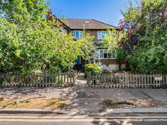 House for sale in London Borough of Croydon, Greater London