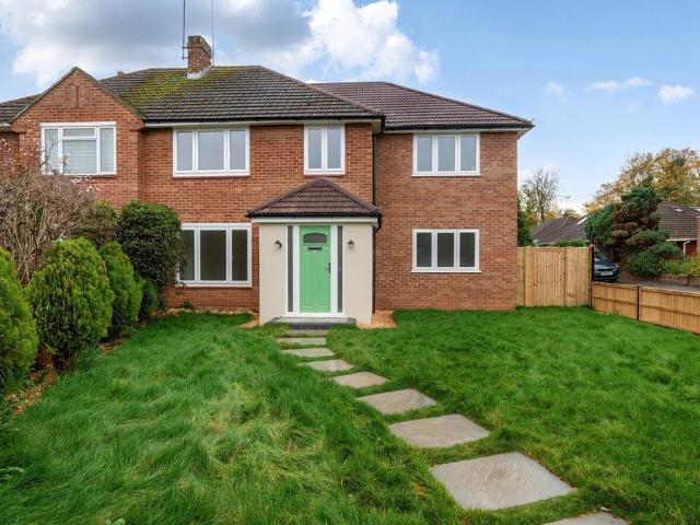 House for sale in Earley