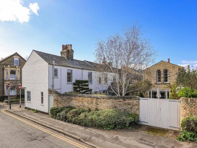 House for sale in The Kite, Arbury