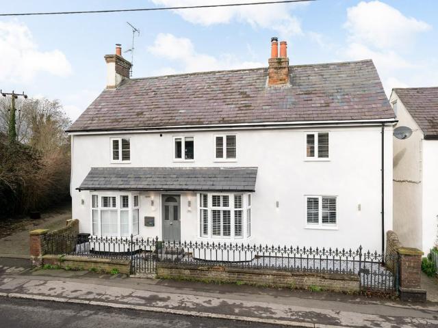 House for sale in Weston Turville, Aston Clinton