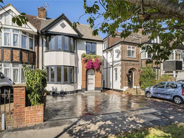 House for sale in Mill Hill, Isle Of Man