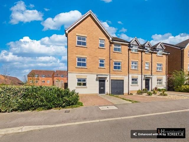 House for sale in Elstree and Borehamwood, Borehamwood