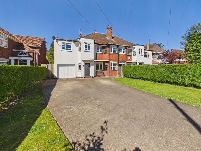House for sale in Kirk Ella, East Riding Of Yorkshire