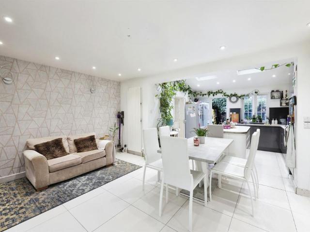 House for sale in Holywell Estate, North Watford