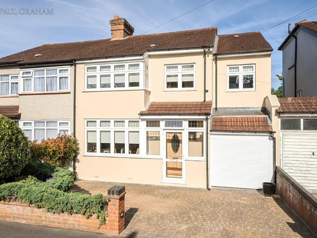 House for sale in Carshalton Beeches, Greater London
