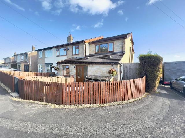 House for sale in Bingley, West Yorkshire