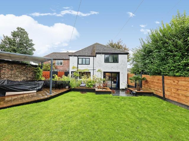 House for sale in Ash, Kent