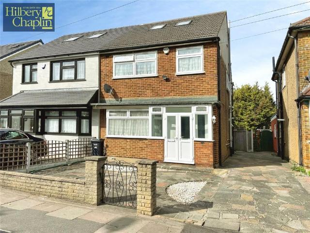 House for sale in Little Heath, Greater London
