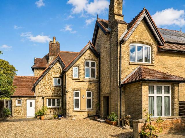 House for sale in Cargate, Aldershot