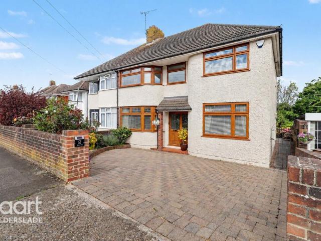 House for sale in Snodhurst, Chatham