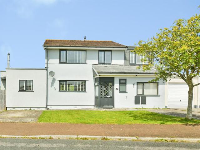House for sale in Hatt, Cornwall