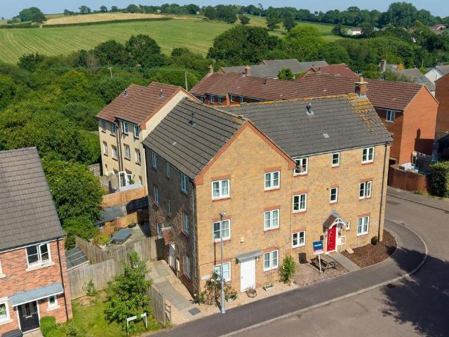House for sale in Newton St Cyres, Devon