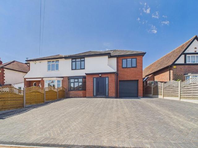 House for sale in Humberstone, Leicester