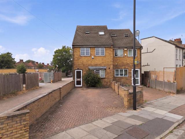 House for sale in London Borough of Enfield, Greater London