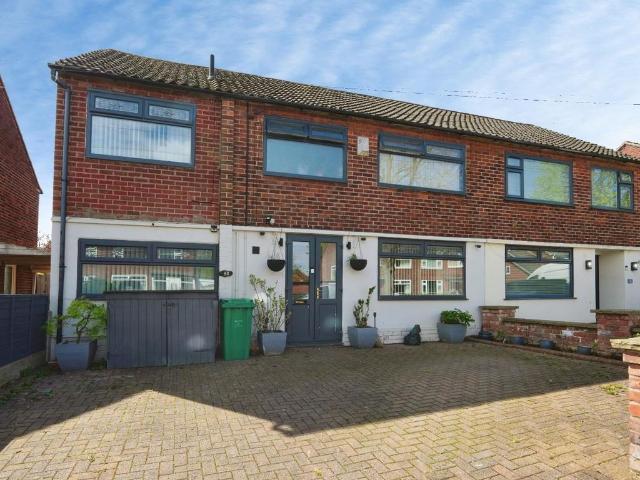 House for sale in Georgia, Greater Manchester