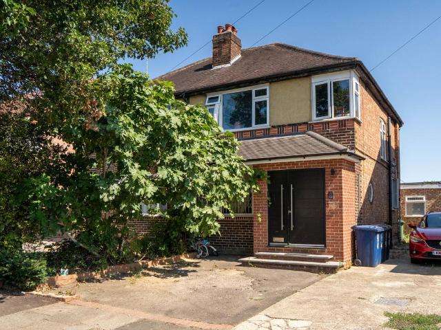 House for sale in London Borough of Ealing, Greater London