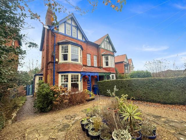House for sale in Falsgrave, Kepwick