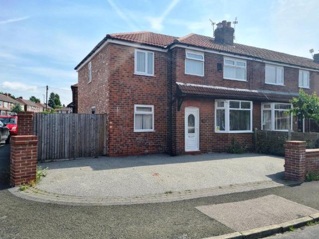 House for sale in Greenheys, Greater Manchester